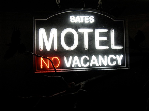 Bates Motel, Nervis Gerardo Villalobos Cárdenas
